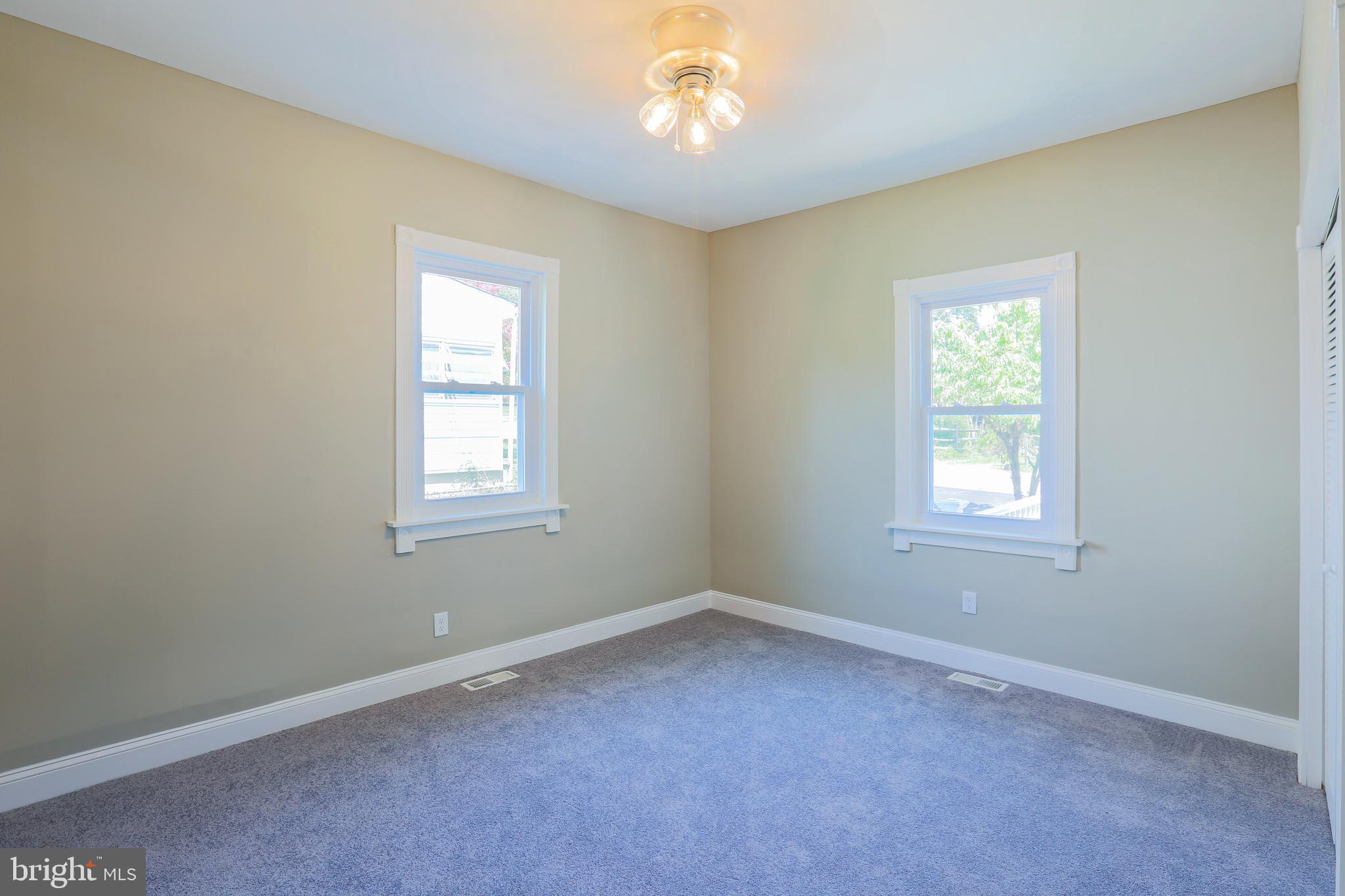 1607 Orlando Road Baltimore, MD 21234 - Photo 29 of 41