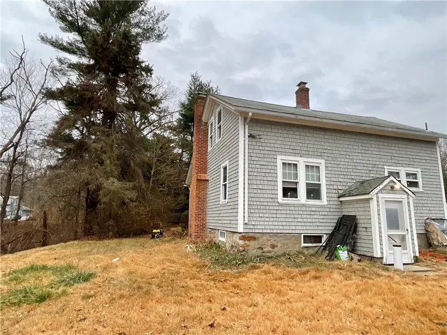 $409,900 | 922 Plainfield Pike, Scituate, RI 02857