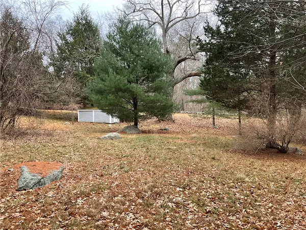 $409,900 | 922 Plainfield Pike, Scituate, RI 02857