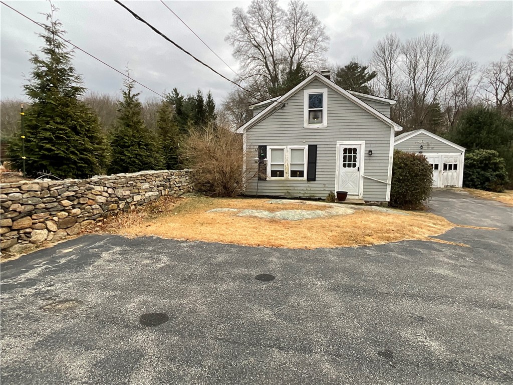 922 Plainfield Pike Scituate, RI 02857 - Photo 8 of 22