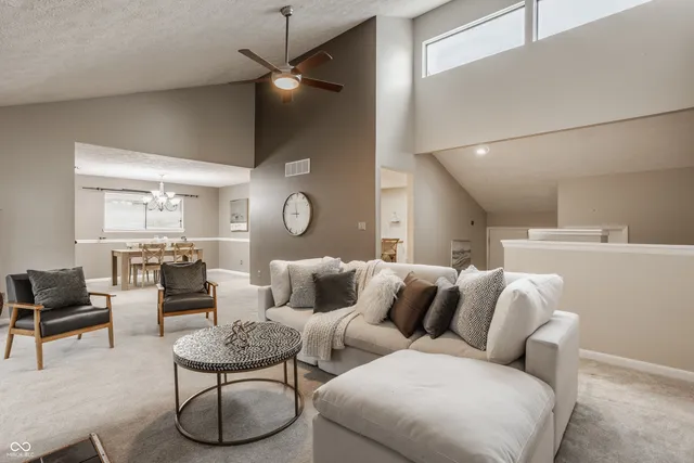 $205,000 | 4965 Hawthorne Way, Avon, IN 46123