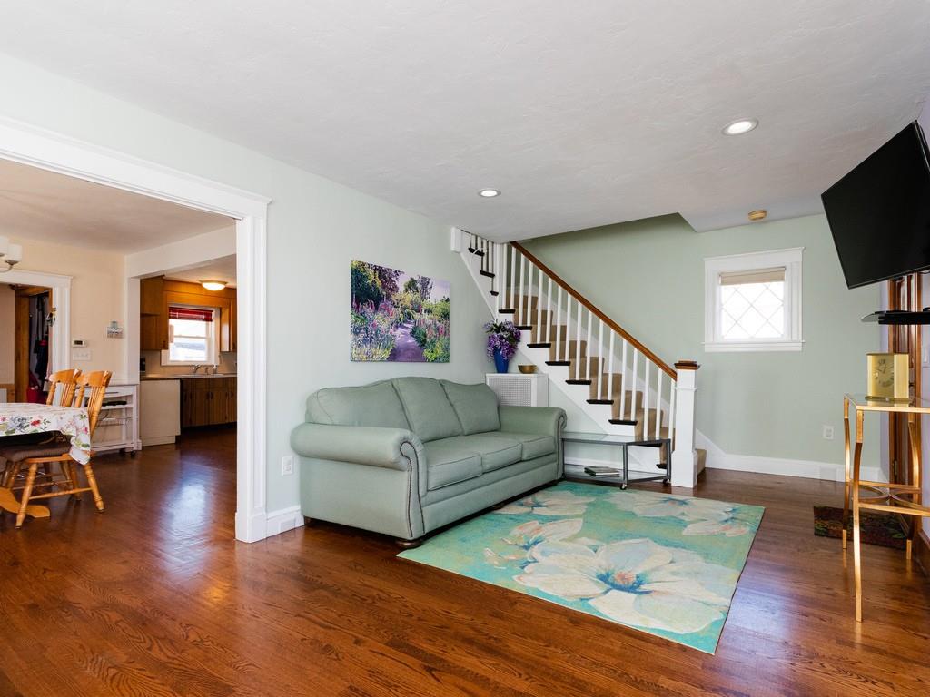 42 Elmlawn Road Braintree, MA 02184 - Photo 13 of 37 Gallery Image 13