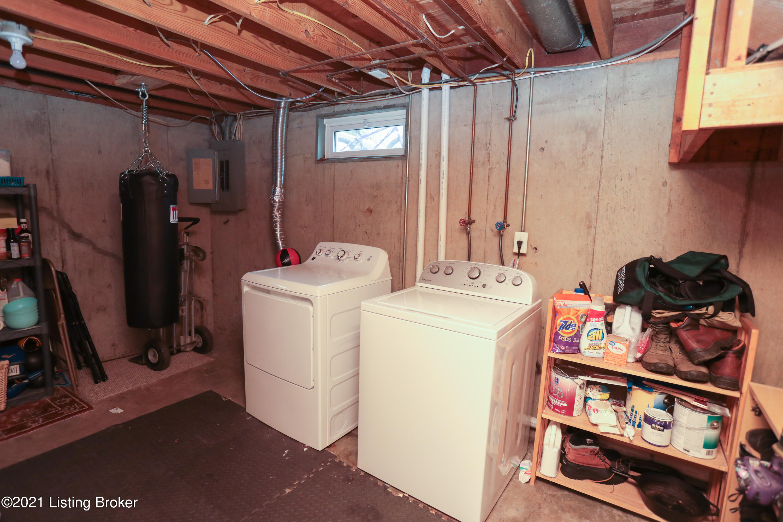 8208 Rochelle Road Louisville, KY 40228 - Photo 19 of 22 Rochelle-131