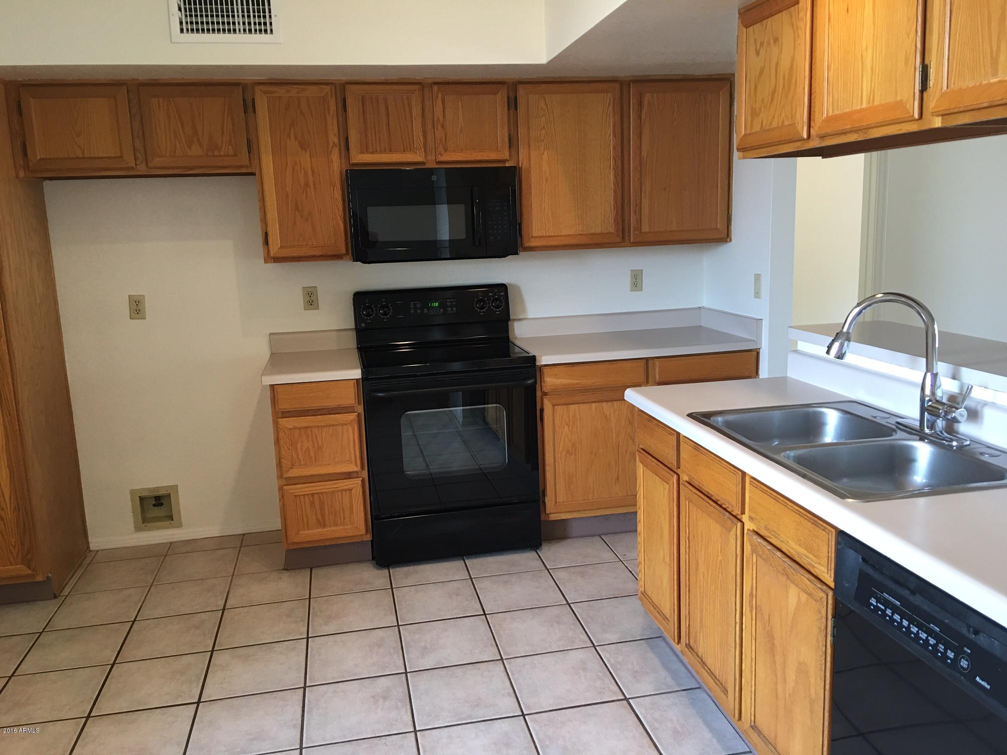 2754 East Rockledge Road Phoenix, AZ 85048 - Photo 4 of 17 Rockledge Kitchen #1