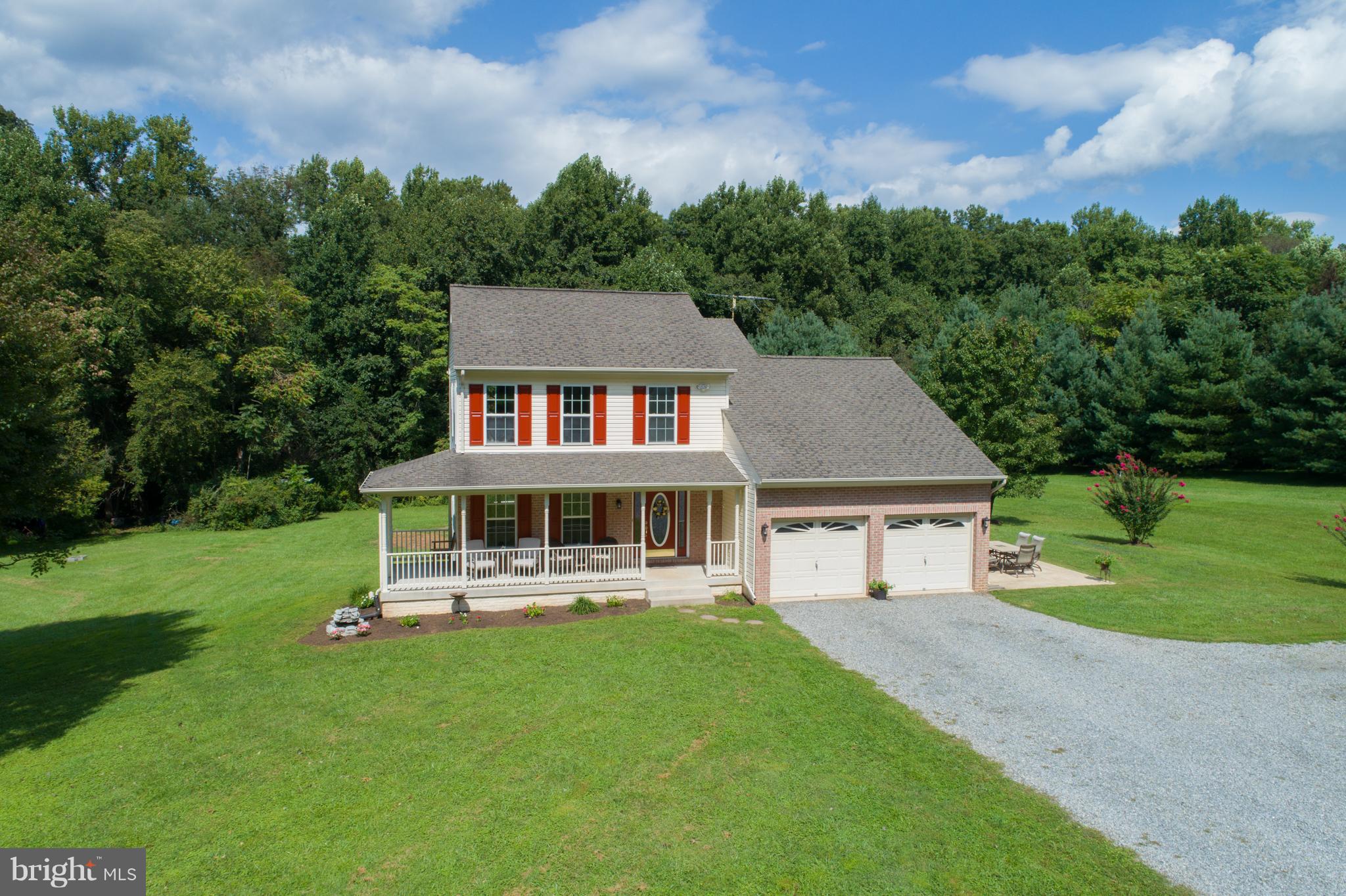 43430 Evans Pond Road Leesburg, VA 20176 - Photo 2 of 30 Exterior (Front)