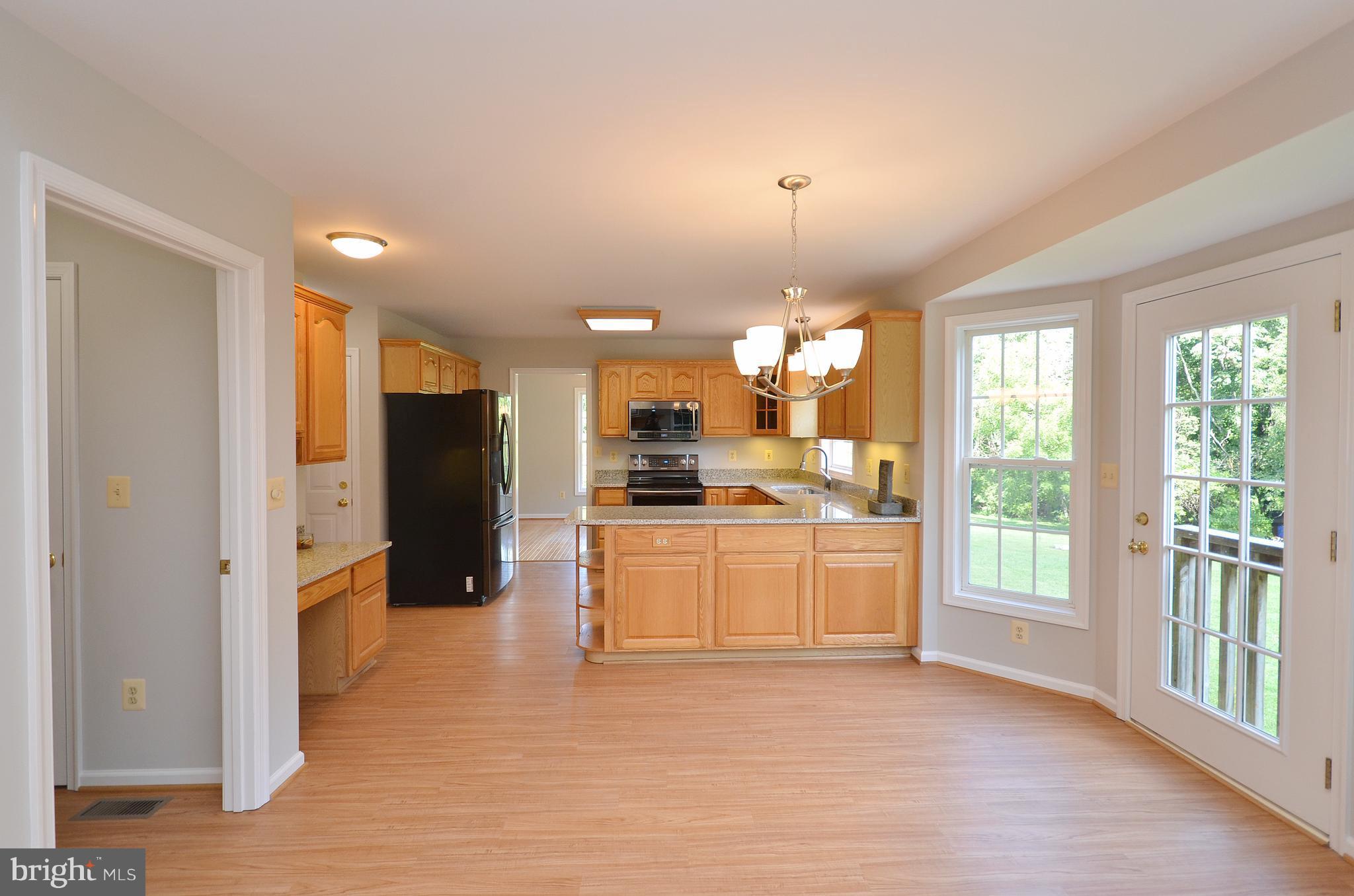 43430 Evans Pond Road Leesburg, VA 20176 - Photo 13 of 30 Kitchen
