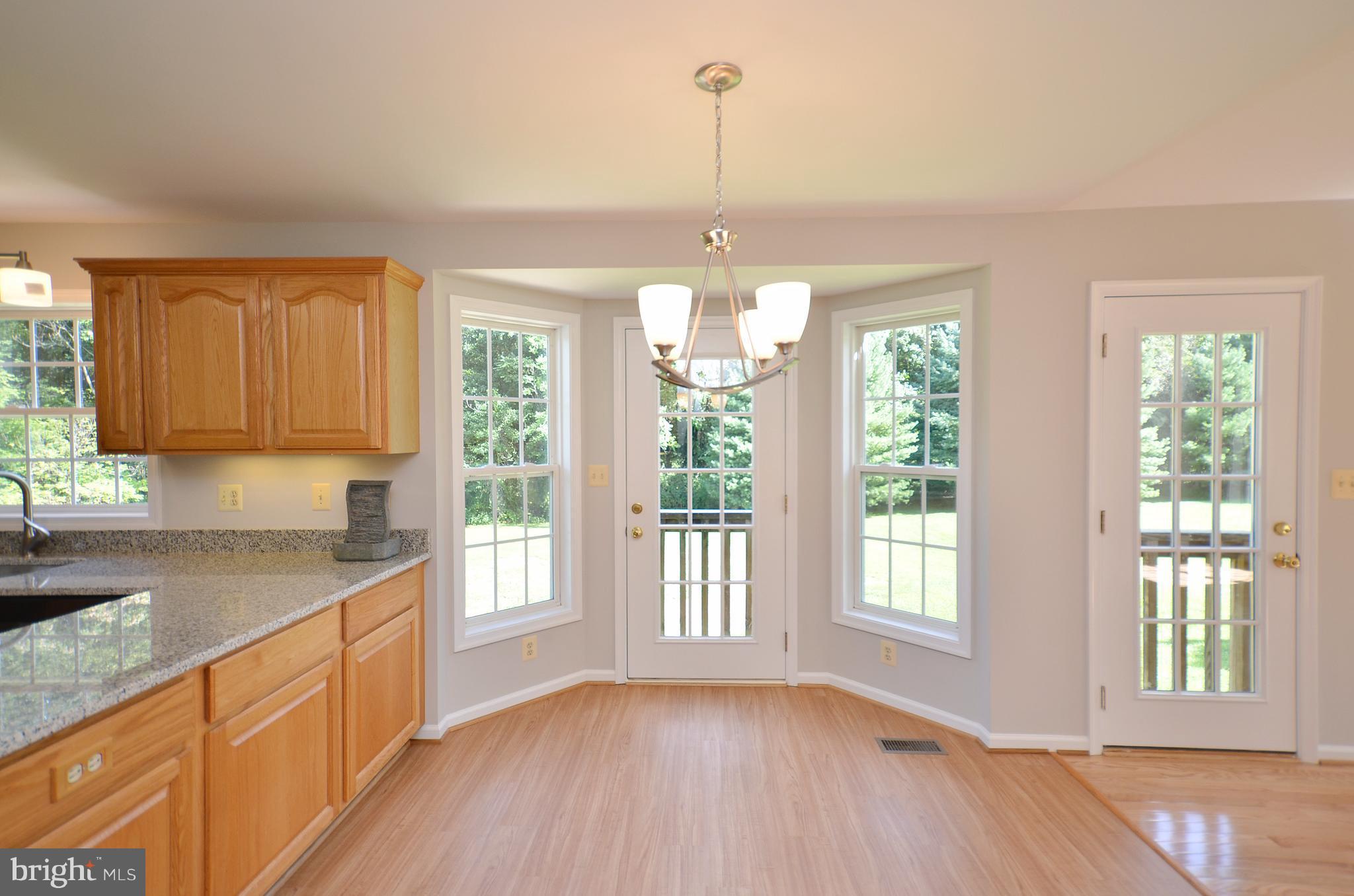 43430 Evans Pond Road Leesburg, VA 20176 - Photo 14 of 30 Kitchen