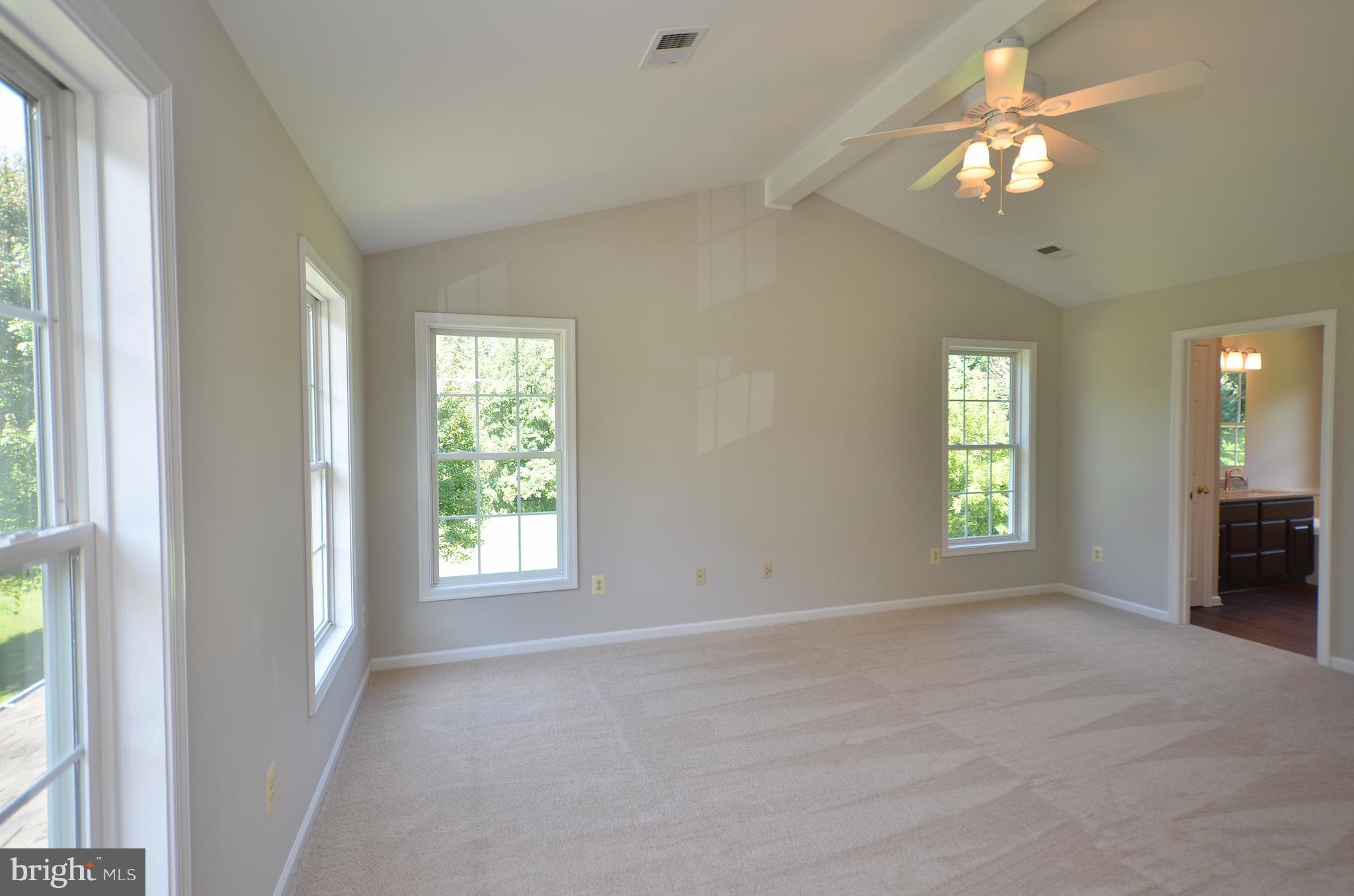43430 Evans Pond Road Leesburg, VA 20176 - Photo 19 of 30 Bedroom (Master)