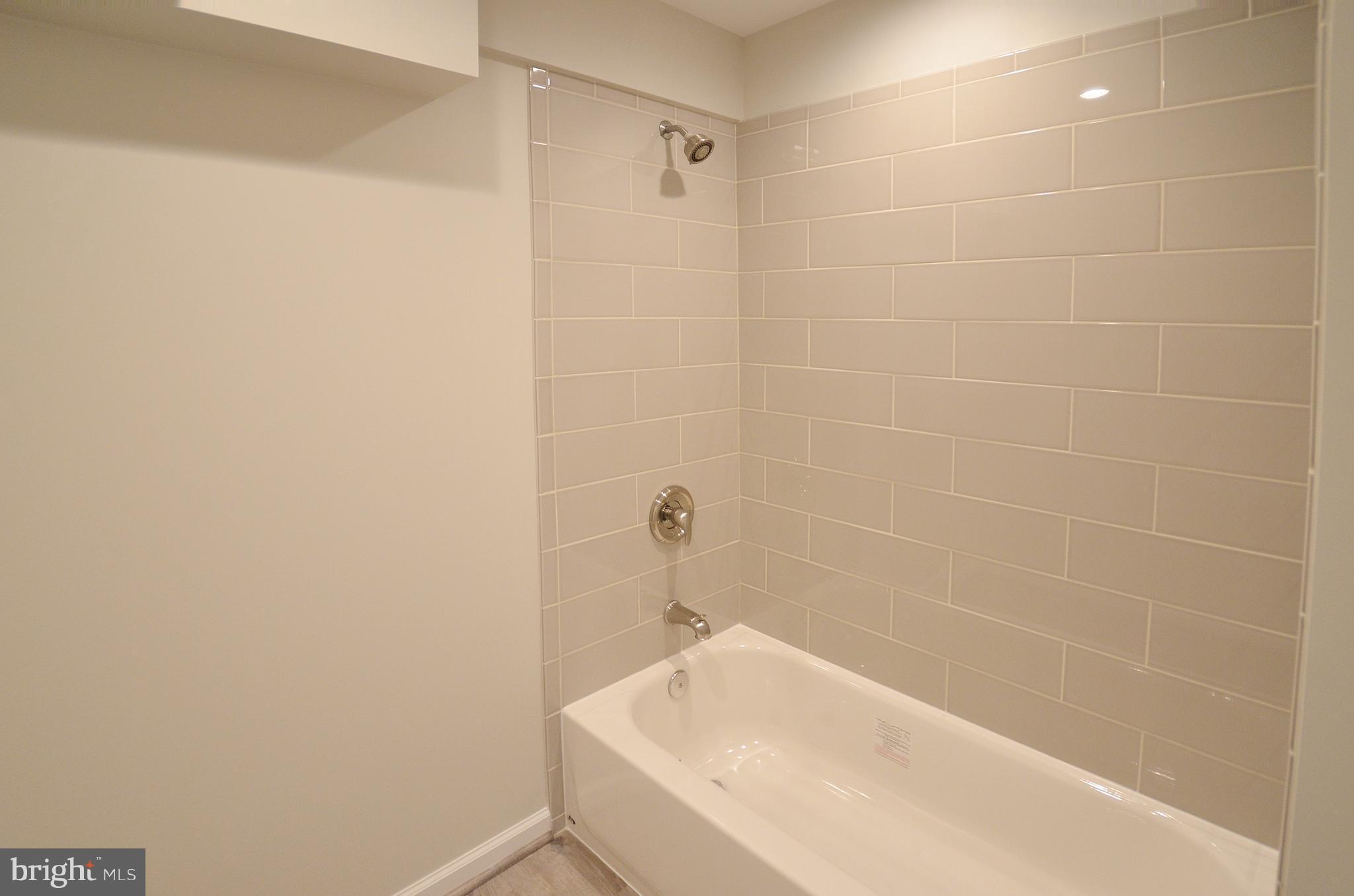43430 Evans Pond Road Leesburg, VA 20176 - Photo 23 of 30 Basement Full Bathroom