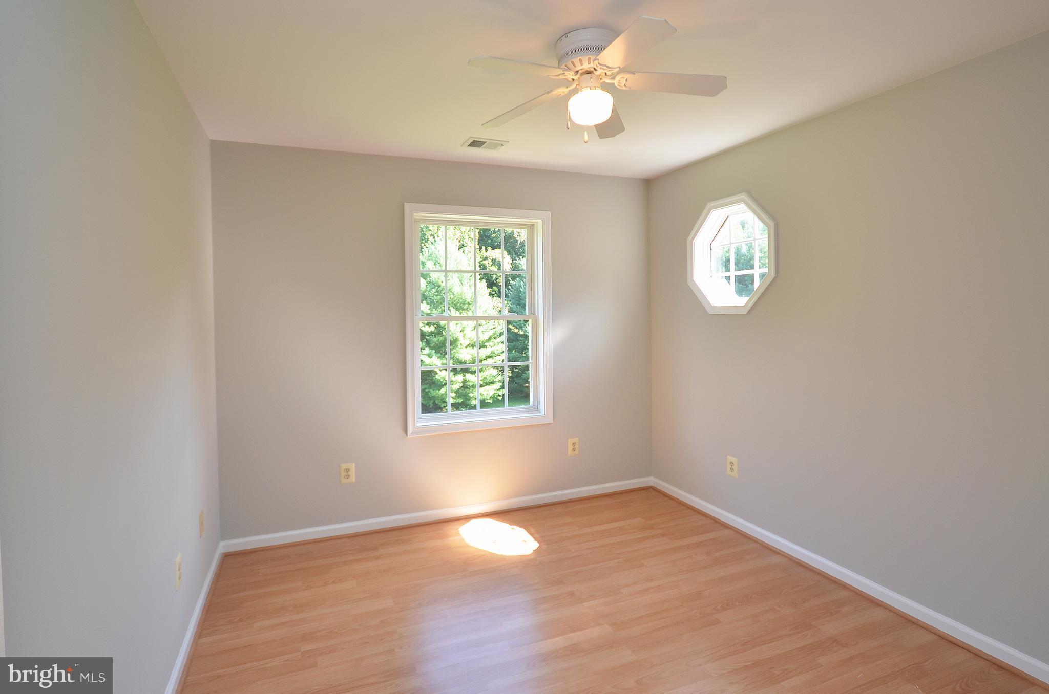 43430 Evans Pond Road Leesburg, VA 20176 - Photo 25 of 30 Bedroom