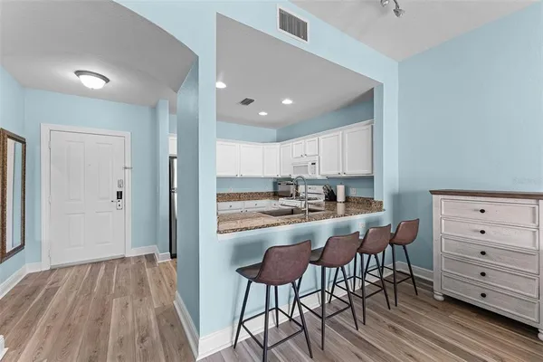 $1,900 | 1322 Seven Eagles Court, Unit 301, Reunion, FL 34747