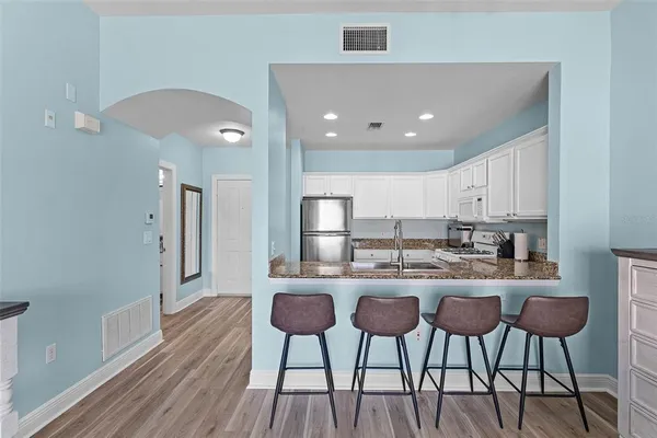 $1,900 | 1322 Seven Eagles Court, Unit 301, Reunion, FL 34747