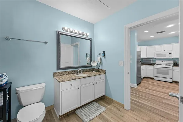 $1,900 | 1322 Seven Eagles Court, Unit 301, Reunion, FL 34747