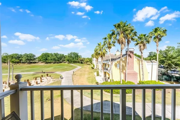 $1,900 | 1322 Seven Eagles Court, Unit 301, Reunion, FL 34747