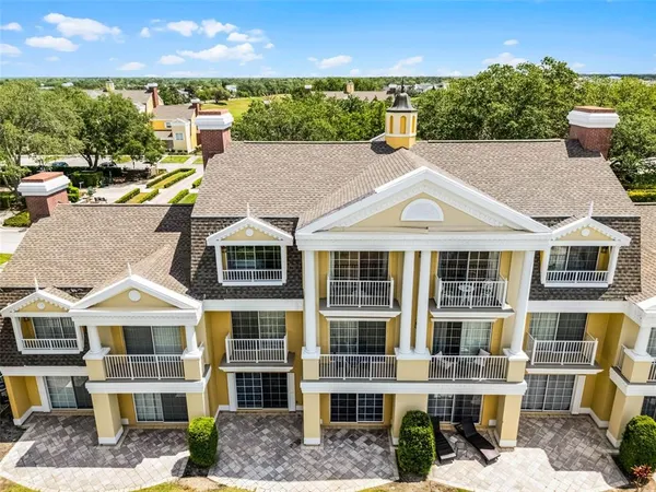 $1,900 | 1322 Seven Eagles Court, Unit 301, Reunion, FL 34747