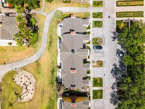 $1,900 | 1322 Seven Eagles Court, Unit 301, Reunion, FL 34747