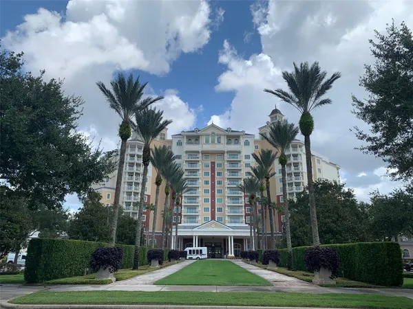 $1,900 | 1322 Seven Eagles Court, Unit 301, Reunion, FL 34747