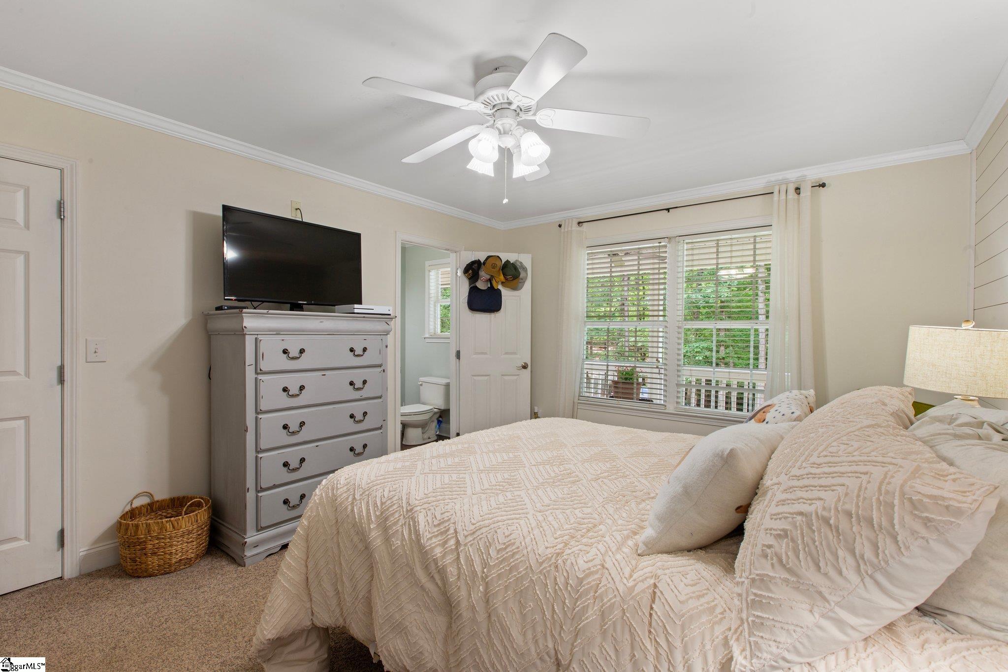 254 Bramlett Road Taylors, SC 29687 - Photo 21 of 36