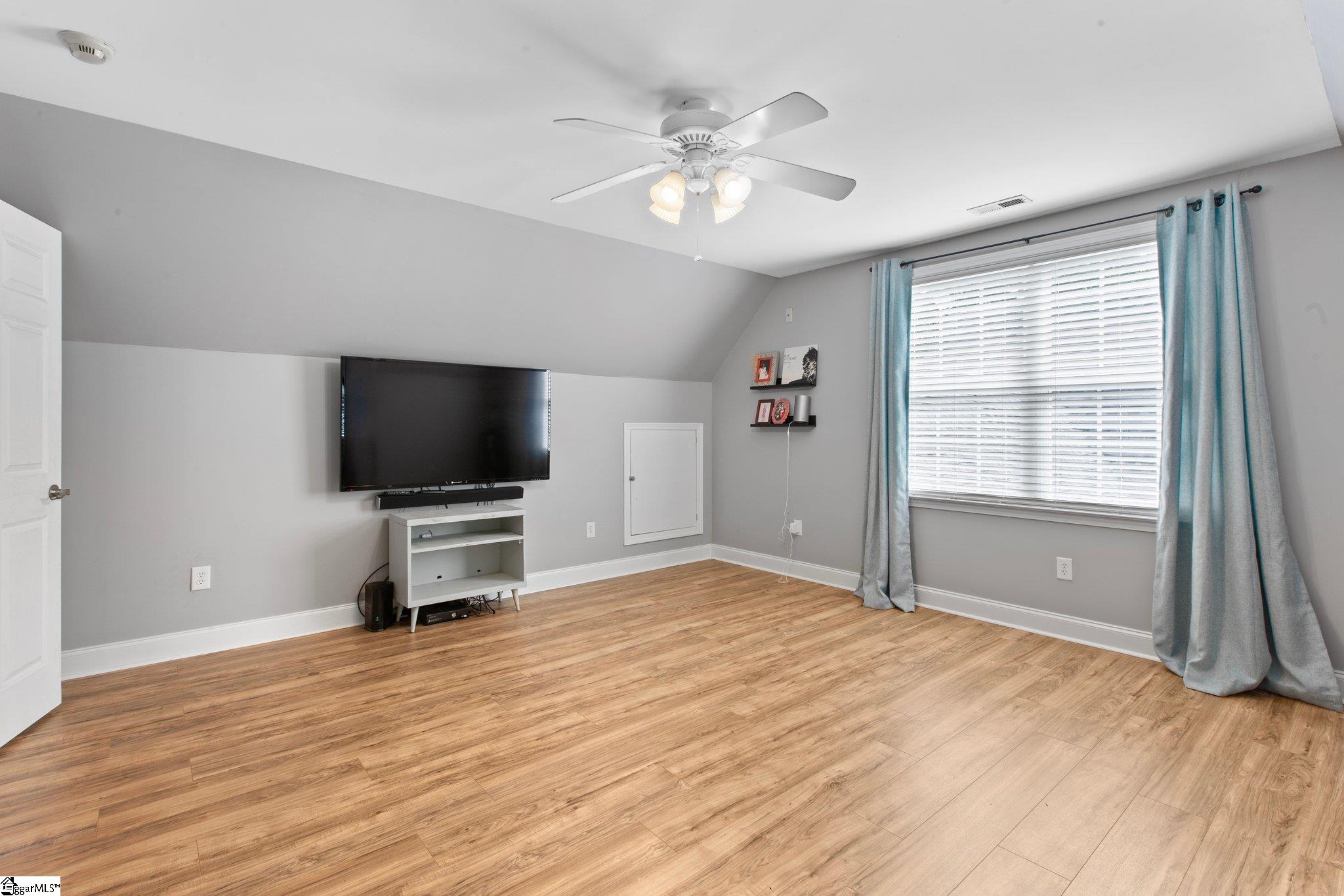254 Bramlett Road Taylors, SC 29687 - Photo 23 of 36