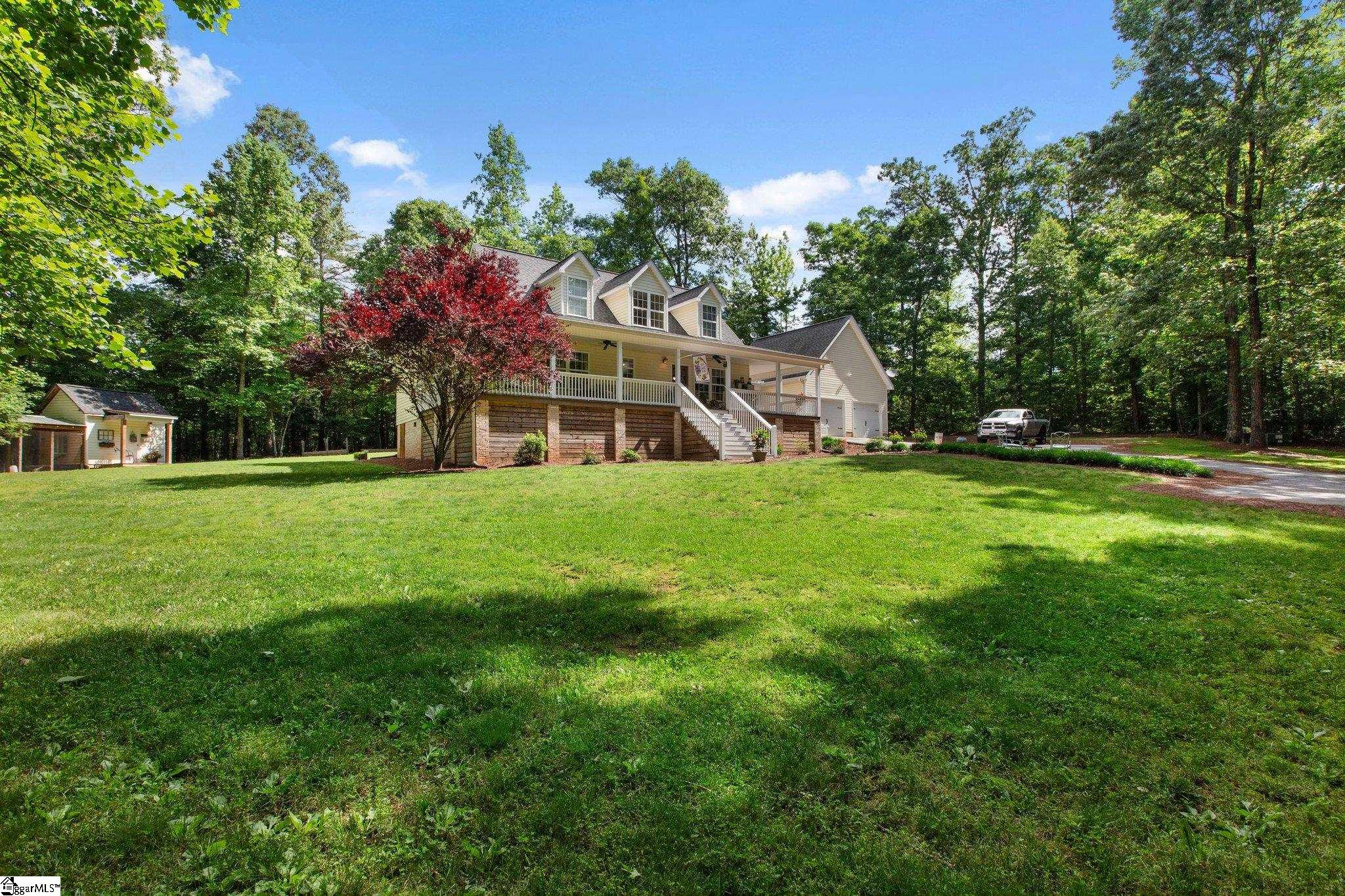 254 Bramlett Road Taylors, SC 29687 - Photo 3 of 36