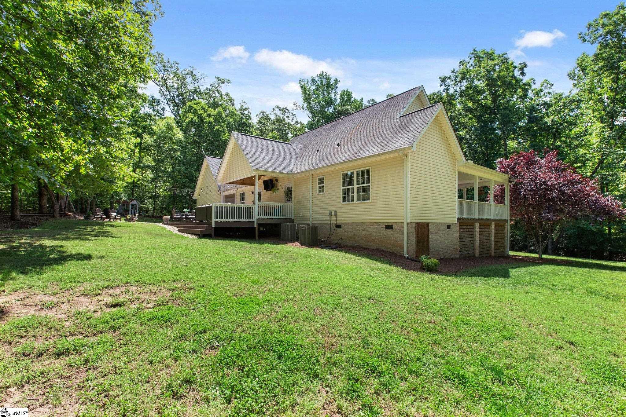 254 Bramlett Road Taylors, SC 29687 - Photo 32 of 36