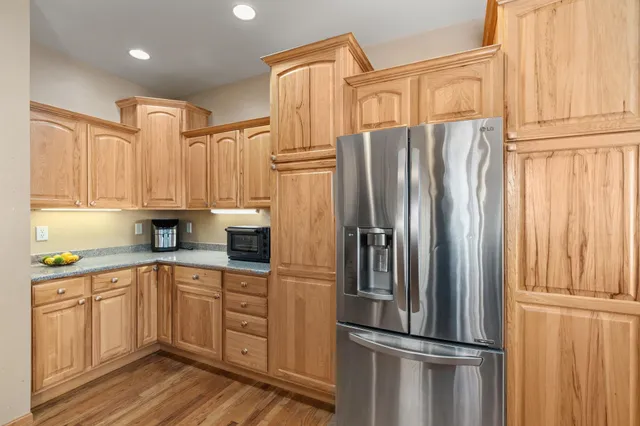 $425,000 | 100 Jennifer Circle, Mount Horeb, WI 53572