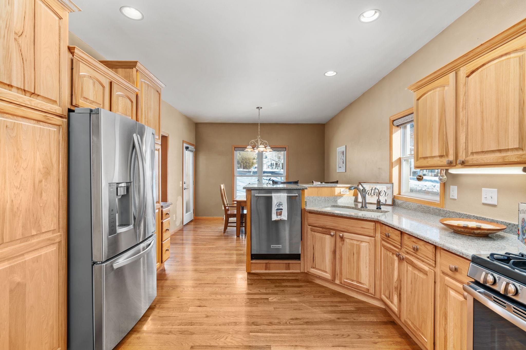 100 Jennifer Circle Mount Horeb, WI 53572 - Photo 14 of 41