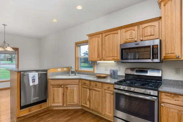 $415,000 | 100 Jennifer Circle, Mount Horeb, WI 53572