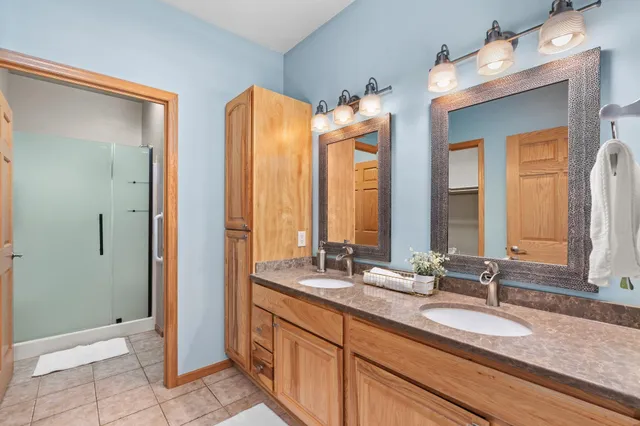 $425,000 | 100 Jennifer Circle, Mount Horeb, WI 53572