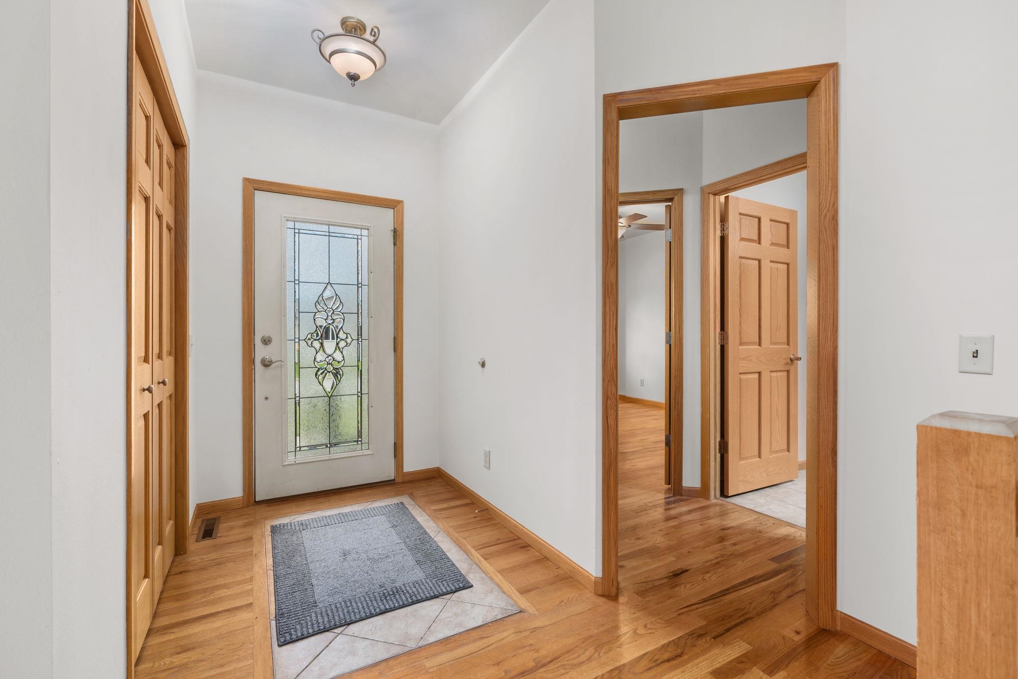 100 Jennifer Circle Mount Horeb, WI 53572 - Photo 2 of 38