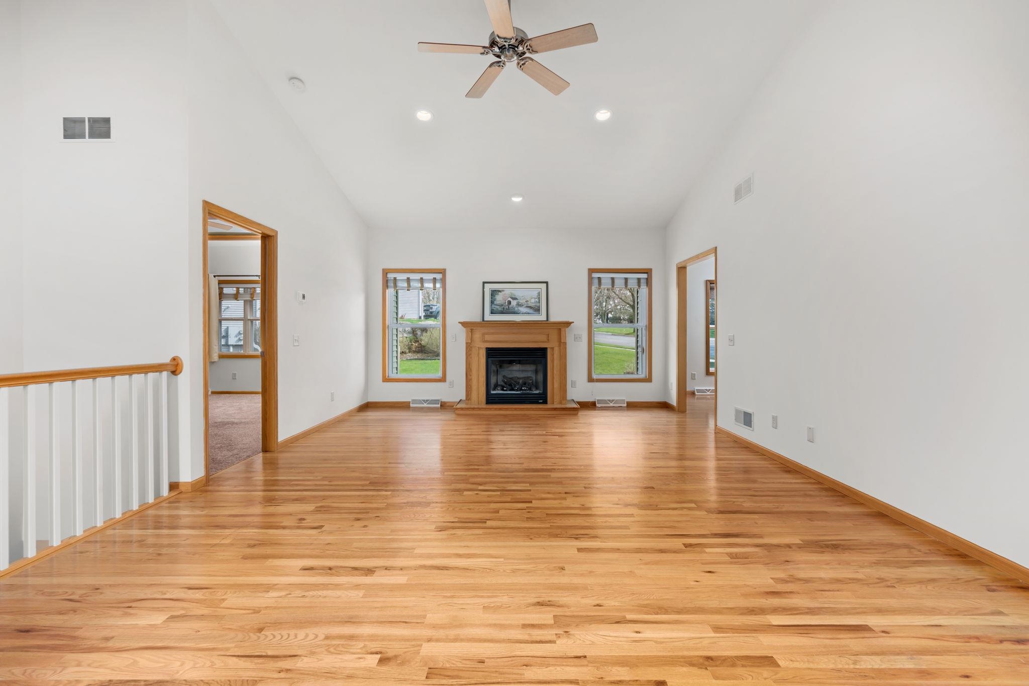 100 Jennifer Circle Mount Horeb, WI 53572 - Photo 3 of 38