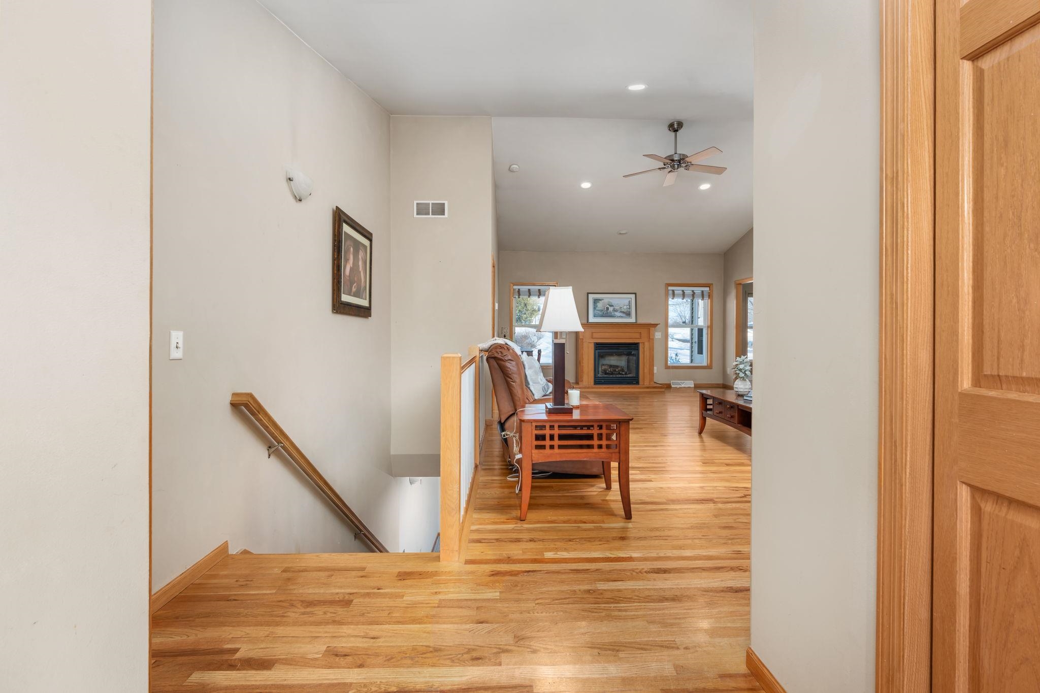 100 Jennifer Circle Mount Horeb, WI 53572 - Photo 4 of 41