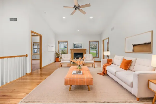 $415,000 | 100 Jennifer Circle, Mount Horeb, WI 53572