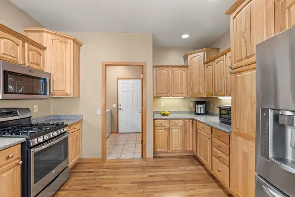 $415,000 | 100 Jennifer Circle, Mount Horeb, WI 53572