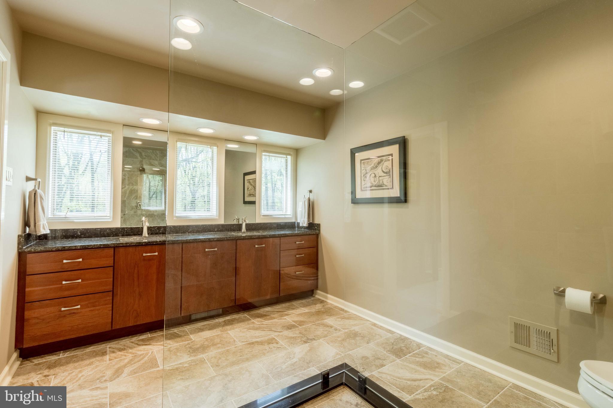 32 Bullock Road Chadds Ford, PA 19317 - Photo 22 of 44 Master Bathroom