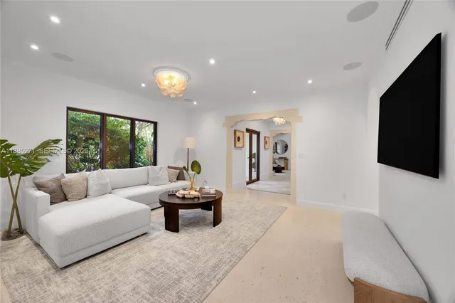 $11,995,000 | 3700 Hibiscus Street, Miami, FL 33133