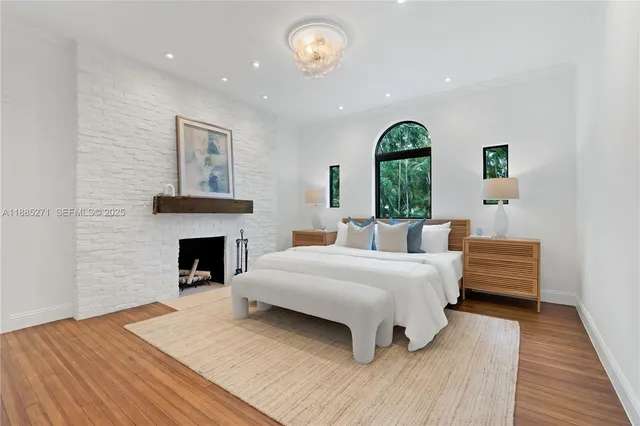 $11,995,000 | 3700 Hibiscus Street, Miami, FL 33133