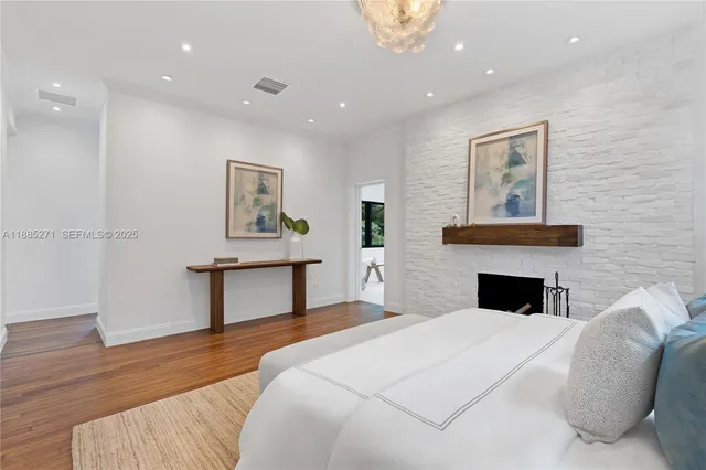 $11,995,000 | 3700 Hibiscus Street, Miami, FL 33133