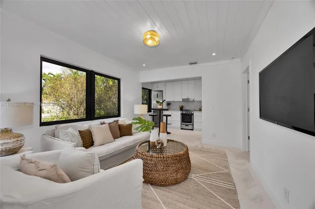 $11,995,000 | 3700 Hibiscus Street, Miami, FL 33133