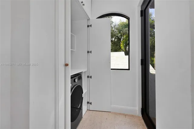 $11,995,000 | 3700 Hibiscus Street, Miami, FL 33133