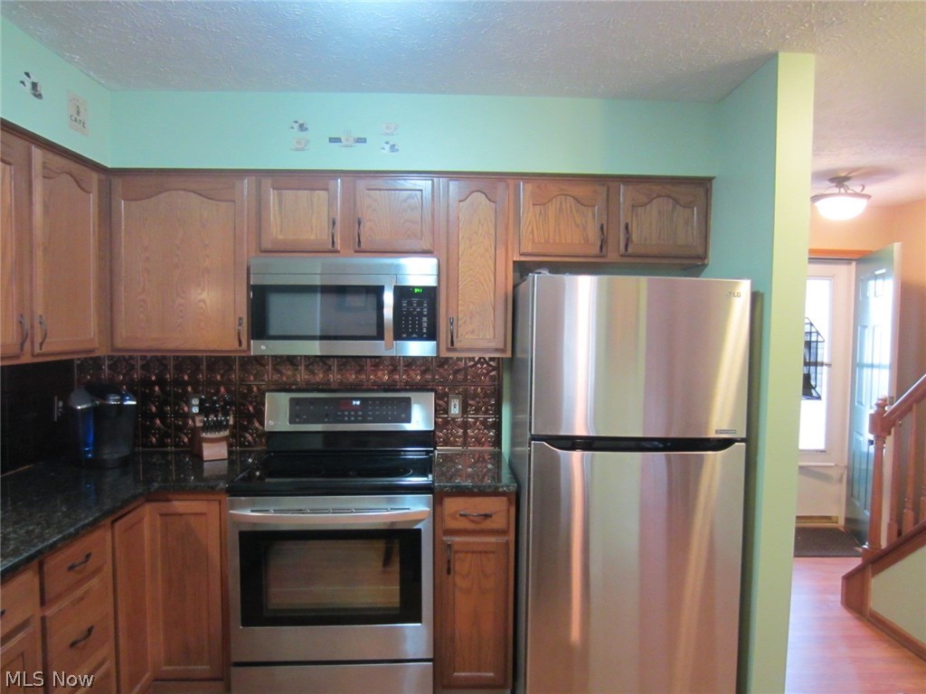 1202 Windmill Way South Avon, OH 44011 - Photo 9 of 23