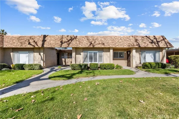 $210,000 | 616 South Santa Fe Street, Unit 7, Hemet, CA 92543