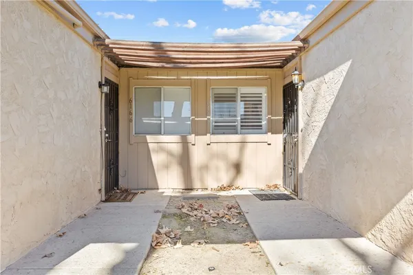 $210,000 | 616 South Santa Fe Street, Unit 7, Hemet, CA 92543