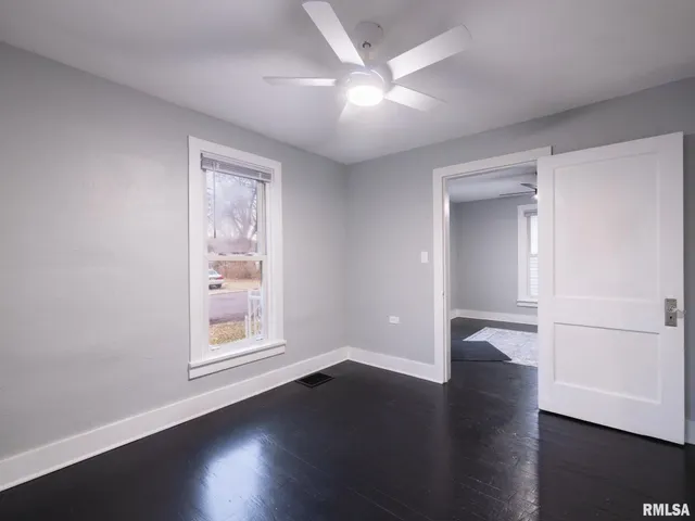 $49,900 | 223 Cooper Street, Pekin, IL 61554