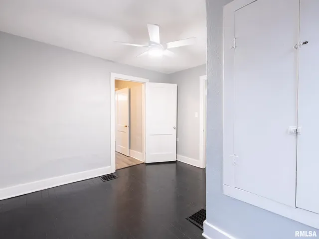 $49,900 | 223 Cooper Street, Pekin, IL 61554