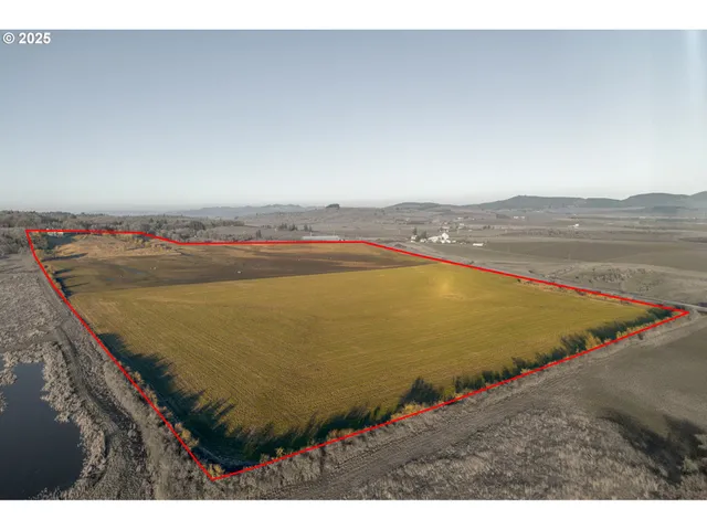 $1,475,000 | 2665 North Pacific Highway West, Rickreall, OR 97371