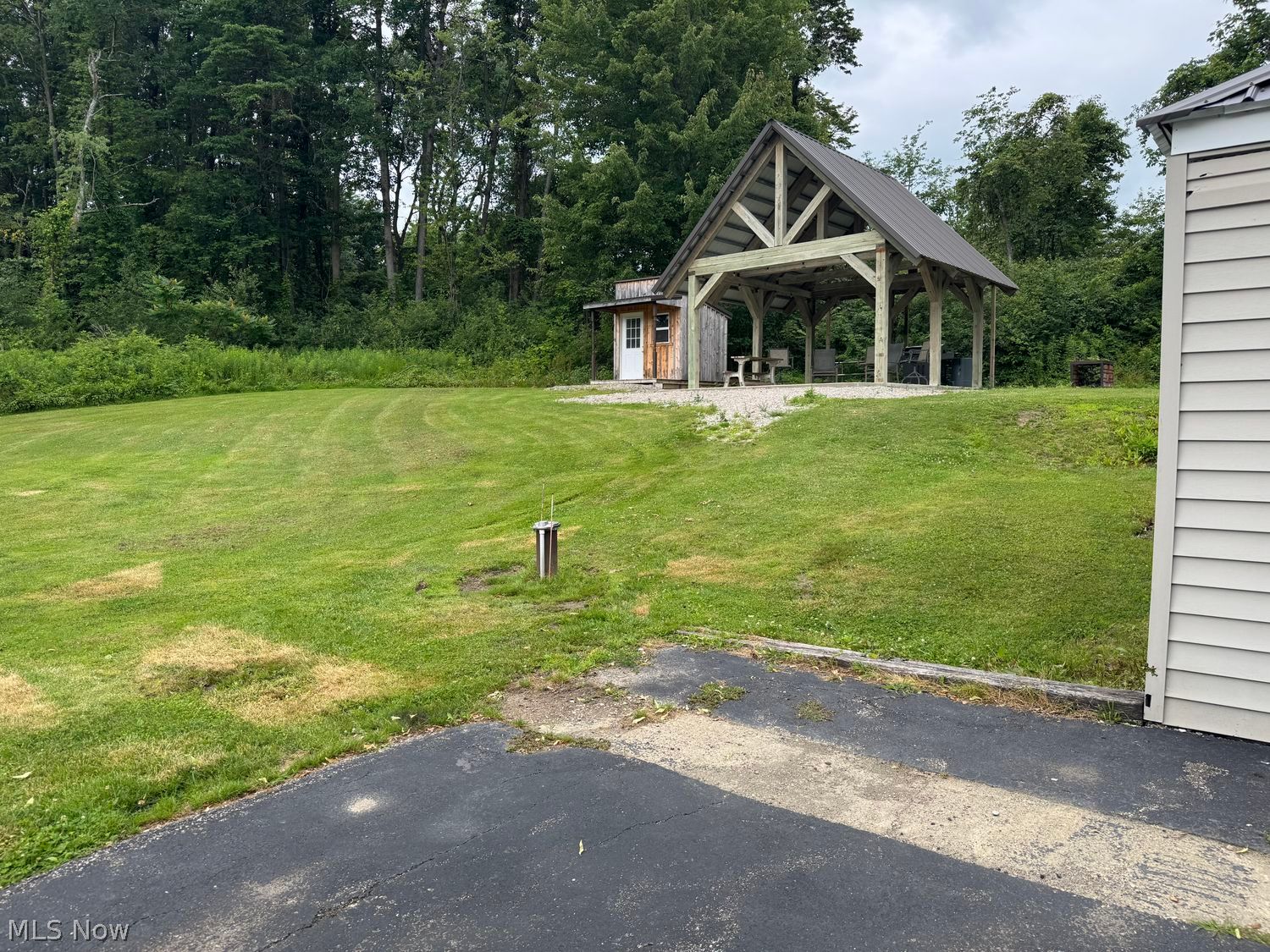 4421 State Road South Ashtabula, OH 44004 - Photo 3 of 15