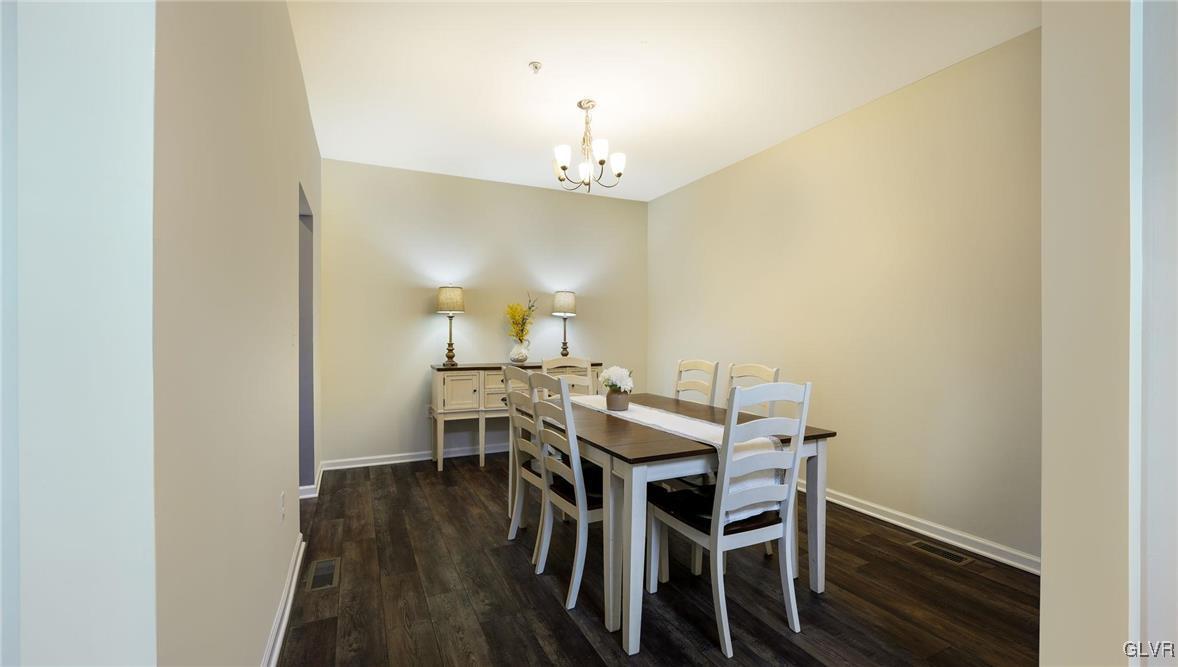 3992 Mink Road Emmaus, PA 18049 - Photo 8 of 26 SEPARATE DINING ROOM