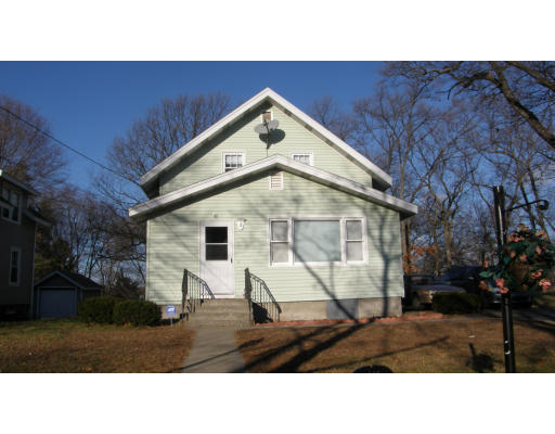 49 Ideal Road Worcester, MA 01604 - Photo 1 of 7 Gallery Image 1