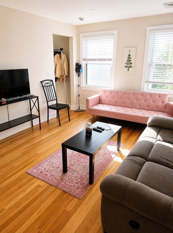 1136 Walnut Street, Unit 2 Newton, MA 02461 - Photo 4 of 11